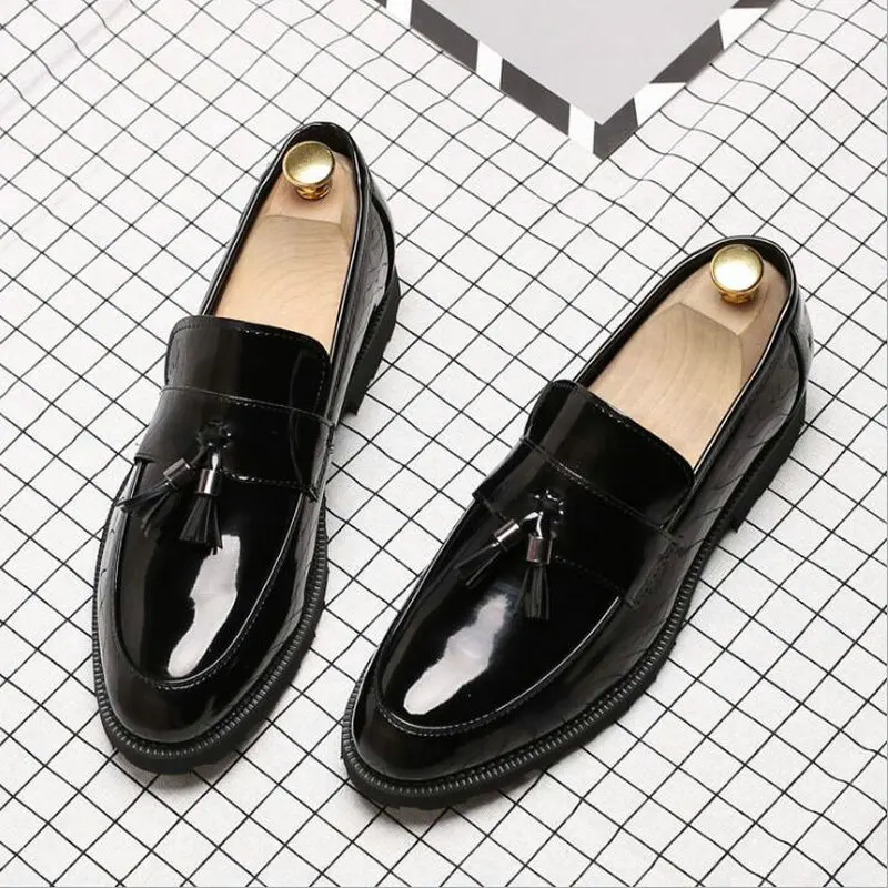 Big Size New Fashion Men Tassel Business Formal Dress Shoes loafers Men Wedding Shoes Leather Oxfords Pointed Toe Shoes LG-07 Big Size New Fashion Men Tassel Business Formal Dress Shoes loafers Men Wedding Shoes Leather Oxfords Pointed Toe Shoes LG-07
