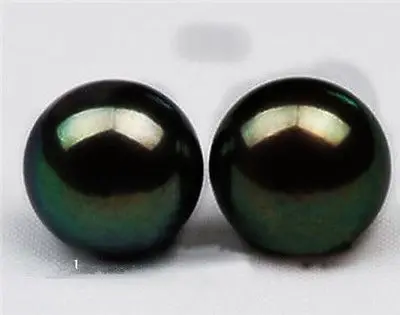 

FREE SHIPPING Two pairs of 11mm Black Natural Pearl Earring A0422