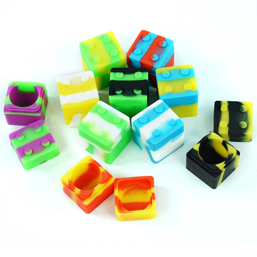 

10pcs 11ml x 11ml square silicone wax container storage container