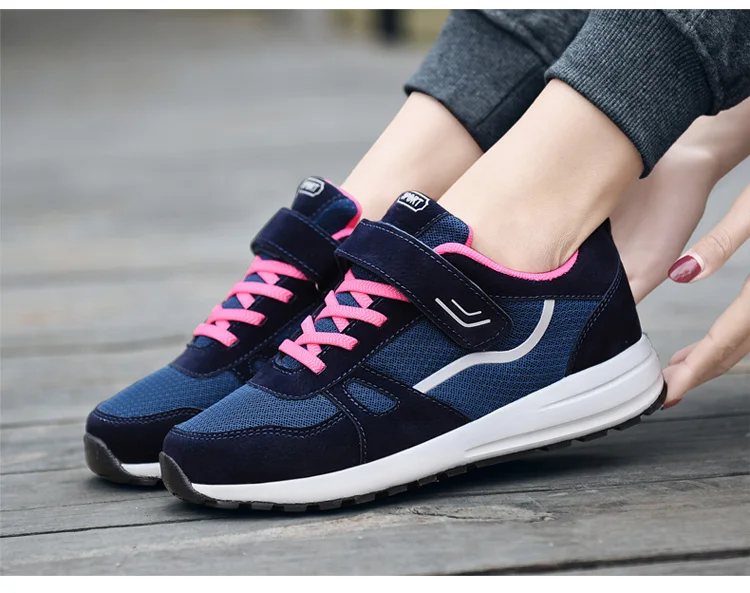 Breathable Unisex Casual Shoes 2018 Lace Up Valentine Sneakers Women Trainers Outdoor Sport Mesh Shoes For Mother Fitness XZ62 (26)