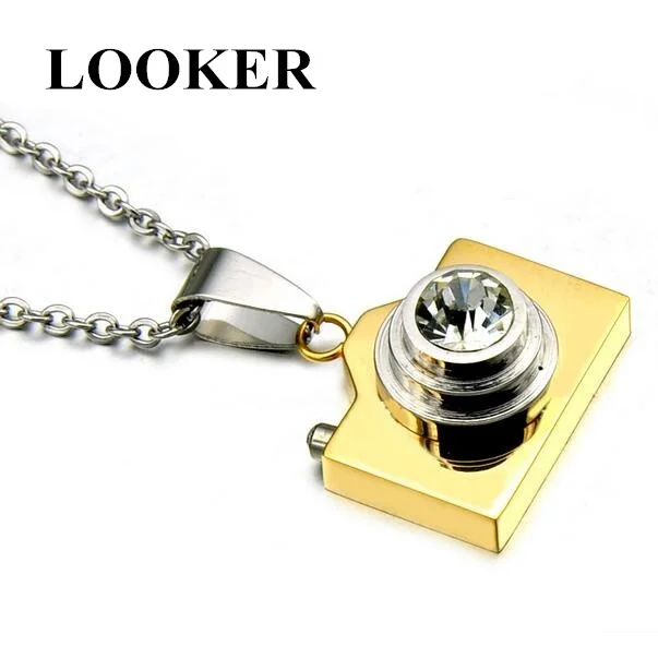 

LOOKER Classic Titanium Stainless Steel Sentimental Snapshots Camera Pendants Necklaces for Men Jewelry