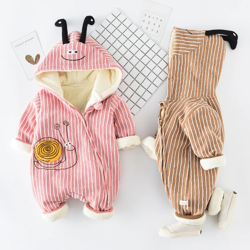 

New Born Baby Outerwear Girl Boy Toddler Coat Autumn Winter Cute Snails Warm Hooded Infant Jacket Mantle Climbing Kids Clothes