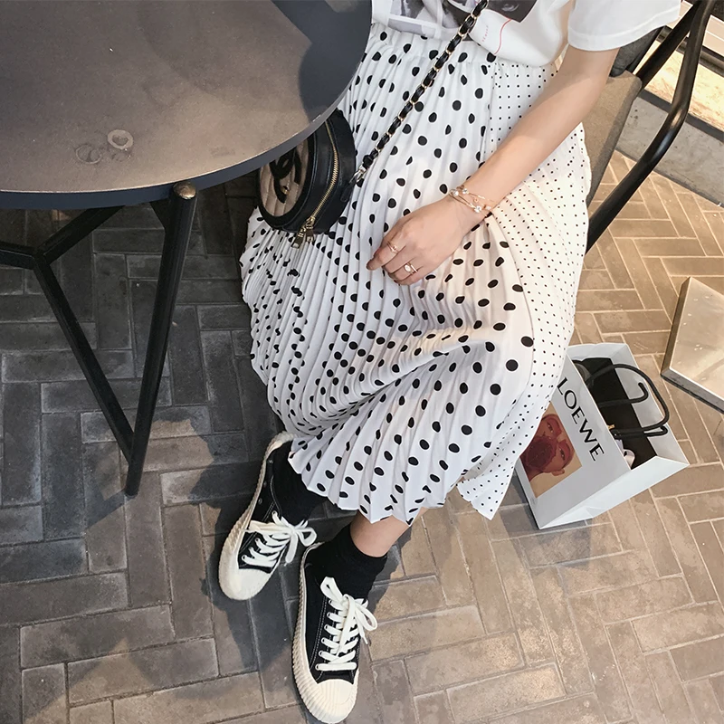

Mishow 2019 New Spring Female Fashion long pleated dot white Skirts High Waist loose Vintage sweet skirt ladies MX19A1889