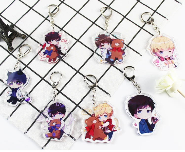 

5Pcs/Lot Love and Producer Q Version Keychain Figure Model Cute Acrylic Transparent High Quality Keyring Birthday Gift Jewelry