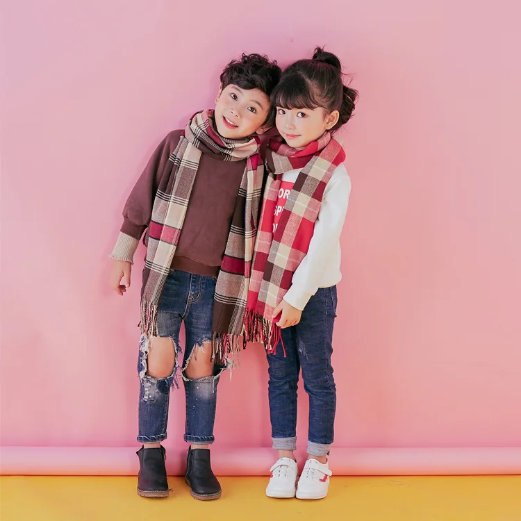 Autumn and winter Acrylic  Plaid scarf  children  thickening  Keep warm  Boys and girls  Parenting  Baby shawl