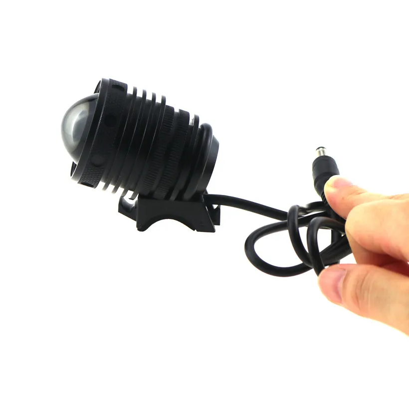 Uniquefire HD002 T6 Zoomable bike light (2)