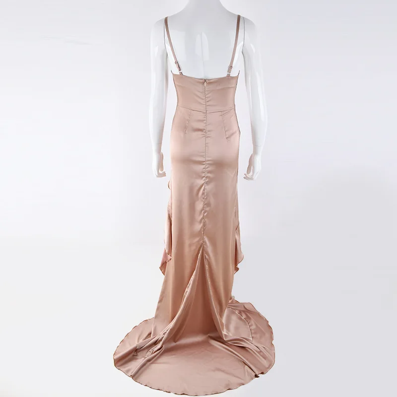 9565899043_2020384570