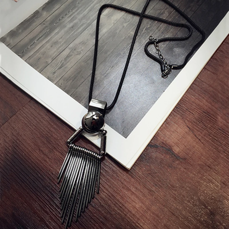 

new korea Bohemia Style Women Long Necklaces High Quality Alloy metal Tassels Necklaces & Pendants gunblack garment accessories