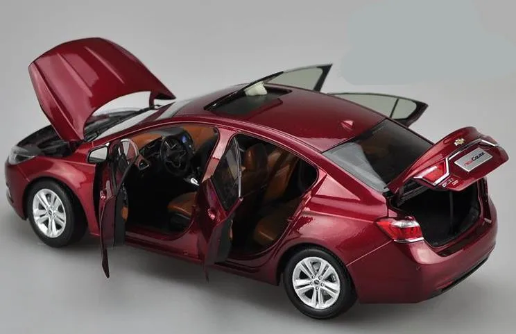 Chevrolet Cruze модель 1 18