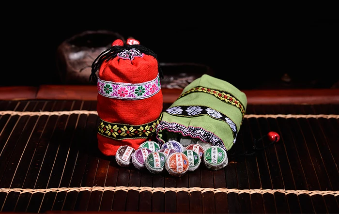 50pcs 10 Different Flavors Yunnan China Mini Tuo Puer Tea Ripe Raw Roasted Puerh Flavors Selection Health Care Beauty Product