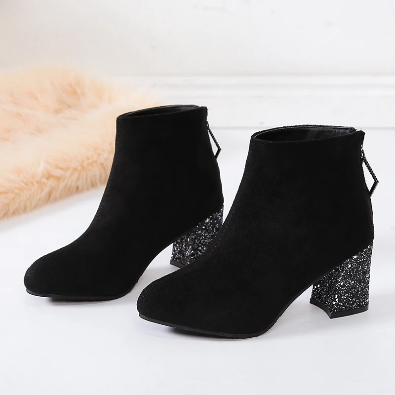 Cena Moda kobiety buty flokowane, na wysokim obcasie 7CM botki kobiece cekiny kwadratowy obcas zimowe gumowe Botines buty Botines Mujer 2020