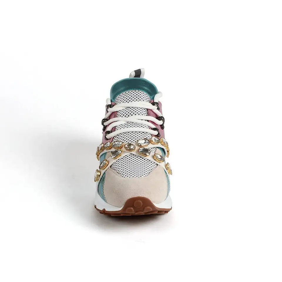 steve madden credit metallic multi