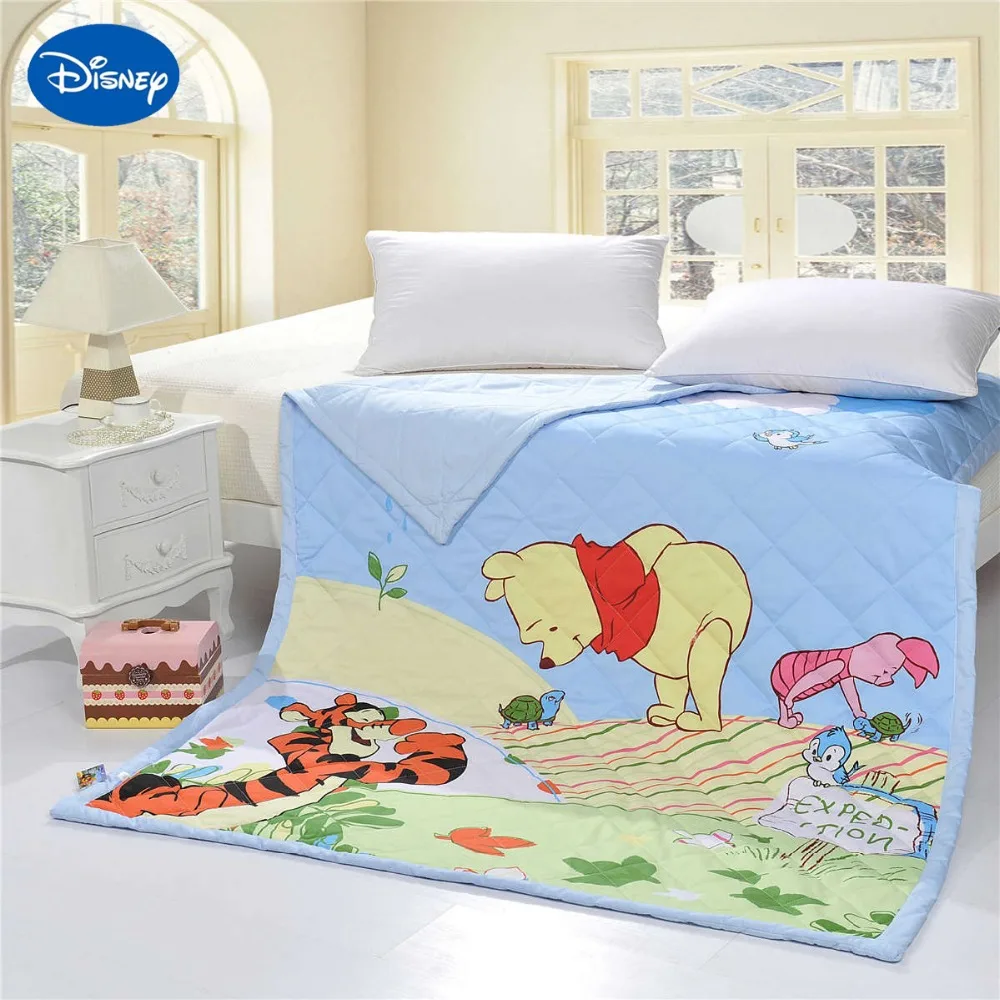 

Disney Winnie the Pooh Quilt Summer Comforter Bedding Cotton Fabric Children Bed Cover Coverlet Cartoon Bedroom Soft Comfortable