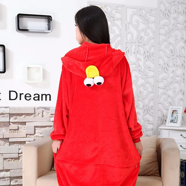 2412947879_575183574