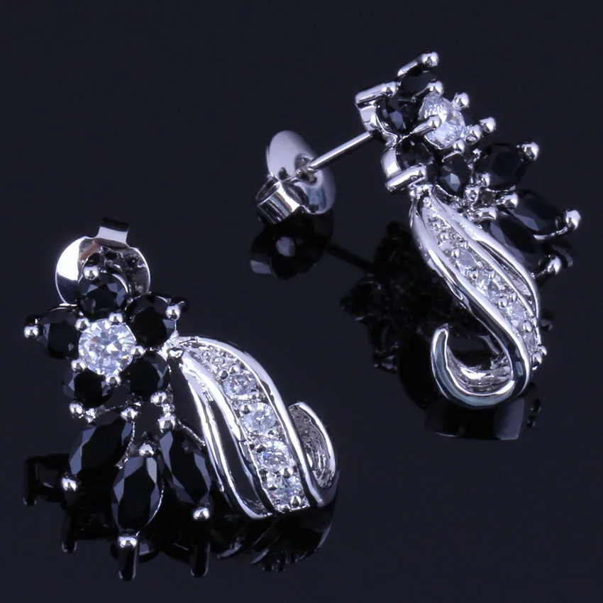 

Sparkly Flower Black Cubic Zirconia White CZ 925 Sterling Silver Stud Earrings For Women V0856