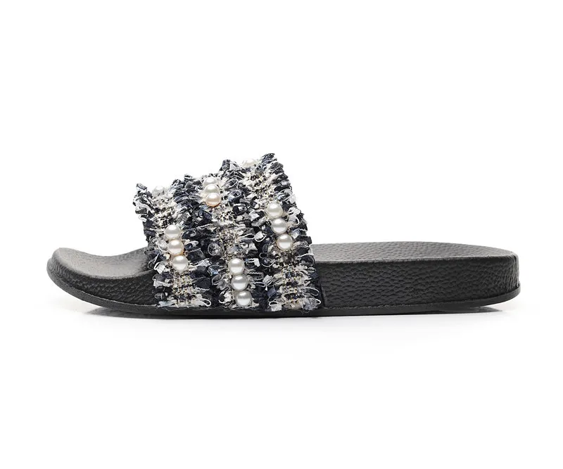 flip flops (28)