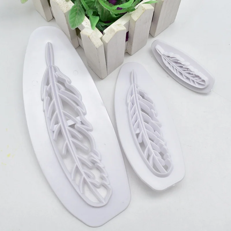 

3PCS Handmade Baking Tools DIY Cake Decorative Feather Shape Fondant Printing Mold