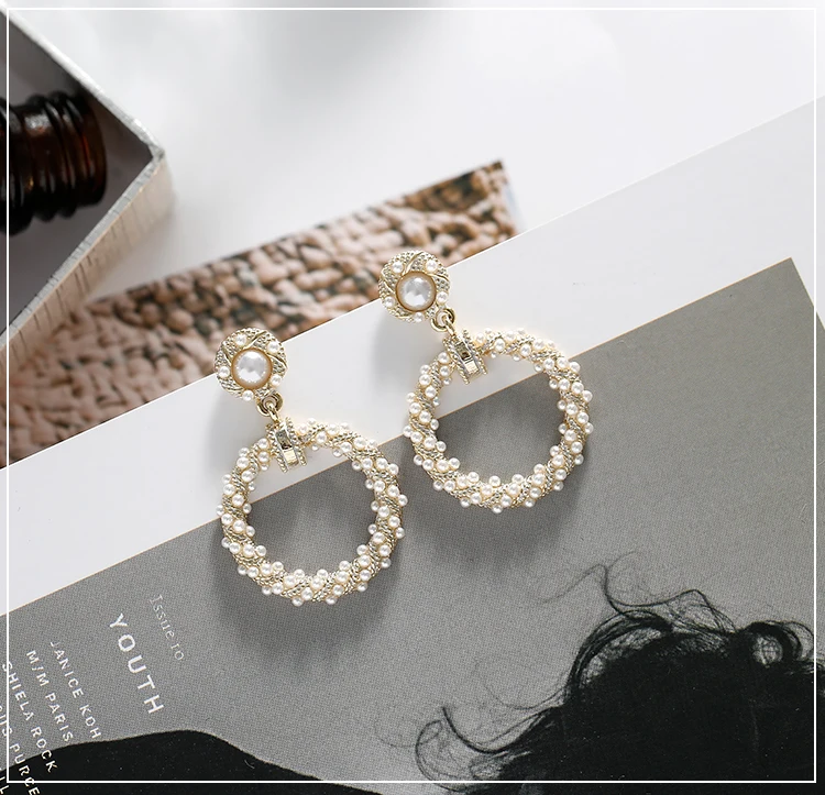 pearl-circle-drop-earrings_01