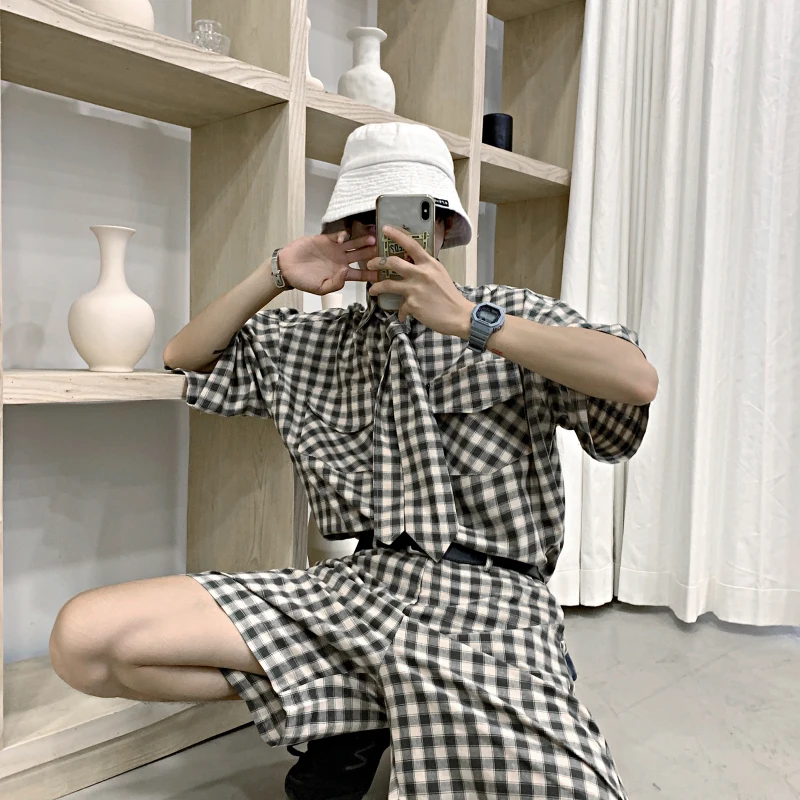 

2019 Spring And Summer New Korean Version Of The Small Fresh Square Grid Red To Send A Tie Men's Casual Suit M-XL
