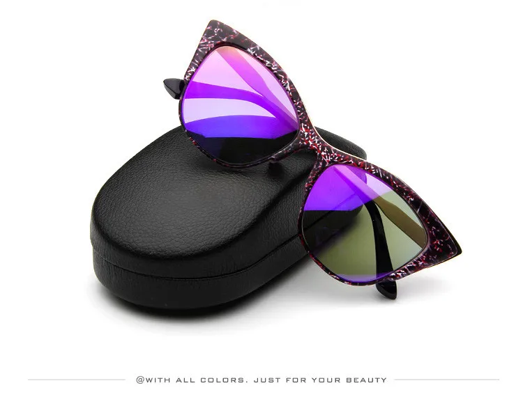 2671259678_1638315833