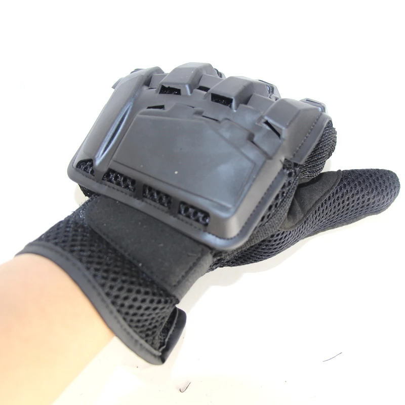 Glove 4