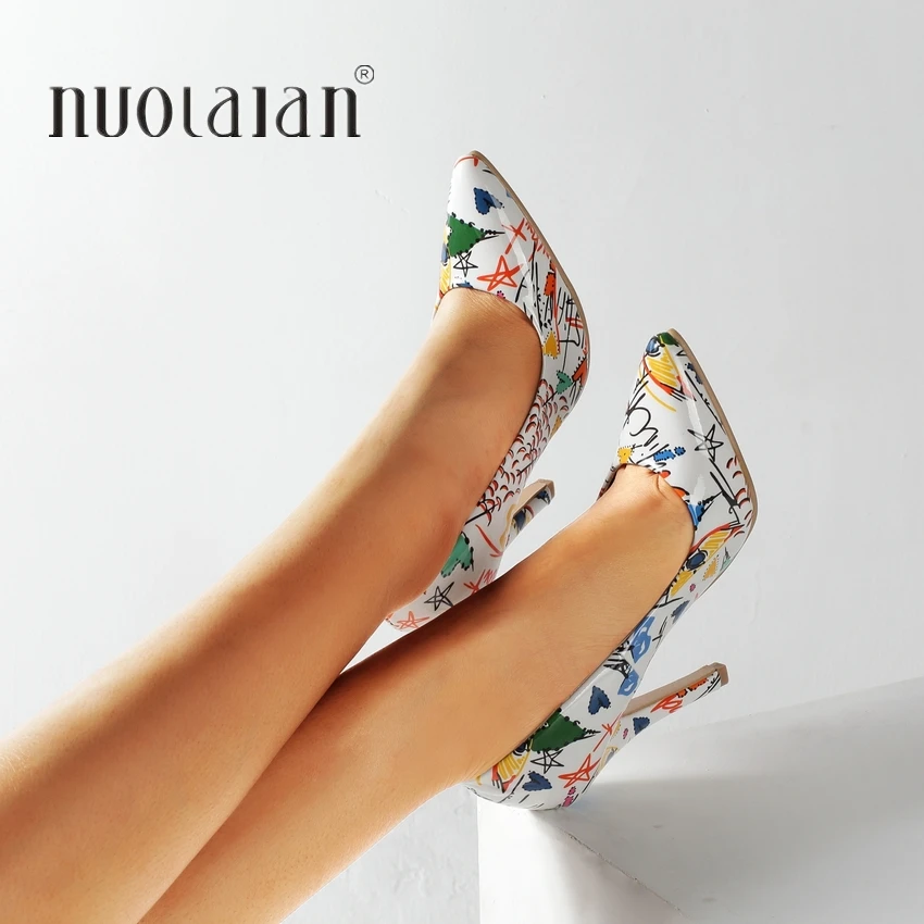 2019 New fashion woman shoes graffiti colorful party wedding shoes big size 35-42 sexy pointed toe high heels pumps women shoes 2019 New fashion woman shoes graffiti colorful party wedding shoes big size 35-42 sexy pointed toe high heels pumps women shoes