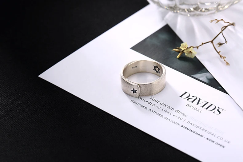 4689759264_1181238896