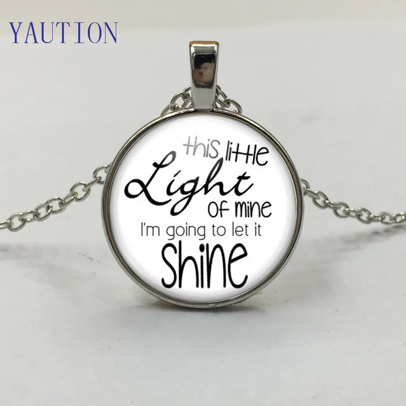 Это маленькое ожерелье с надписью Light of Mine христианские песни каникулы