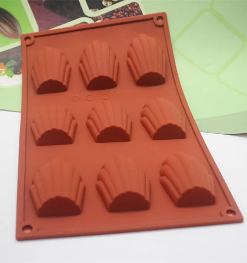 

9 cavity shell shape silicone mold Handmade French madeleines flavored desserts Baking mold DIY chocolate tools