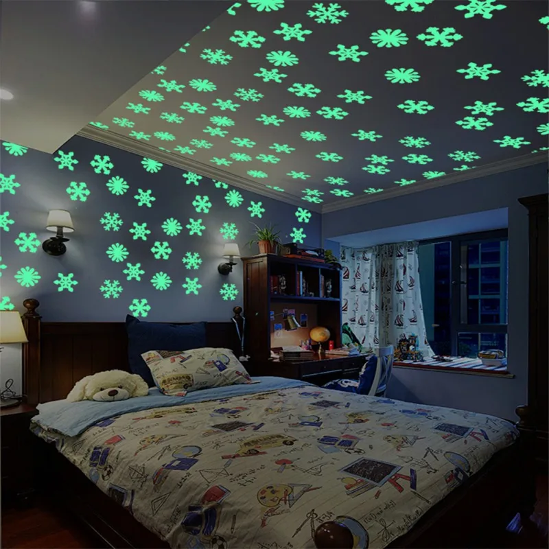 

% 50pcs 3D snowflake In Dark Luminous Fluorescent Plastic Wall Sticker Home Decor Decal Wallpaper Decorative Special Kids Room