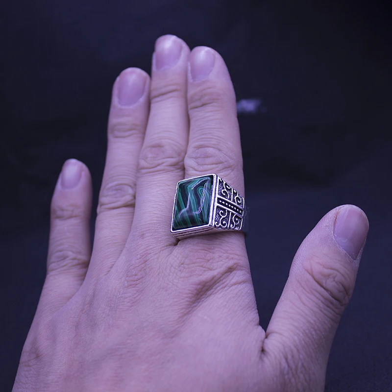 Новейший дизайн квадратное кольцо с зеленым камнем для мужчин и женщин посеребренное модное винтажное кольцо ювелирные изделия большой размер мужской подарок обручальные кольца