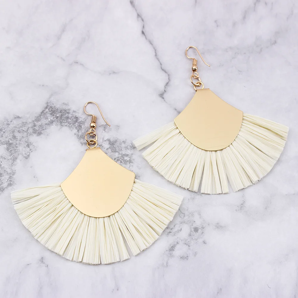 9445731029_1569970395