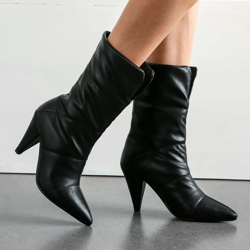 Г. Женские зимние ботинки модные ботильоны на шпильках ботинки до середины икры с острым носком без застежки Большой размер 34-43, черный, белый, коричневый - Цвет: Черный