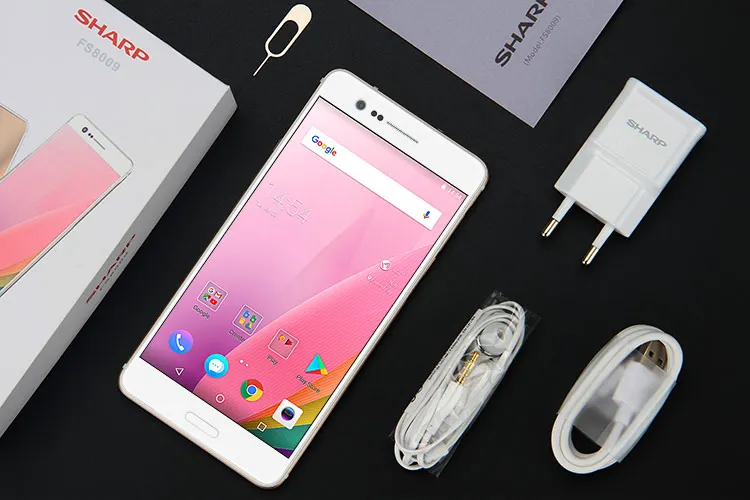 SHARP Z3 FS8009 4GB RAM 64GB ROM Qualcomm Snapdragon 652 1.8GHz Octa Core 5.7 Inch 2.5D Corning Gorilla Glass 2K WQHD Screen Android 7.0 4G LTE Smartphone