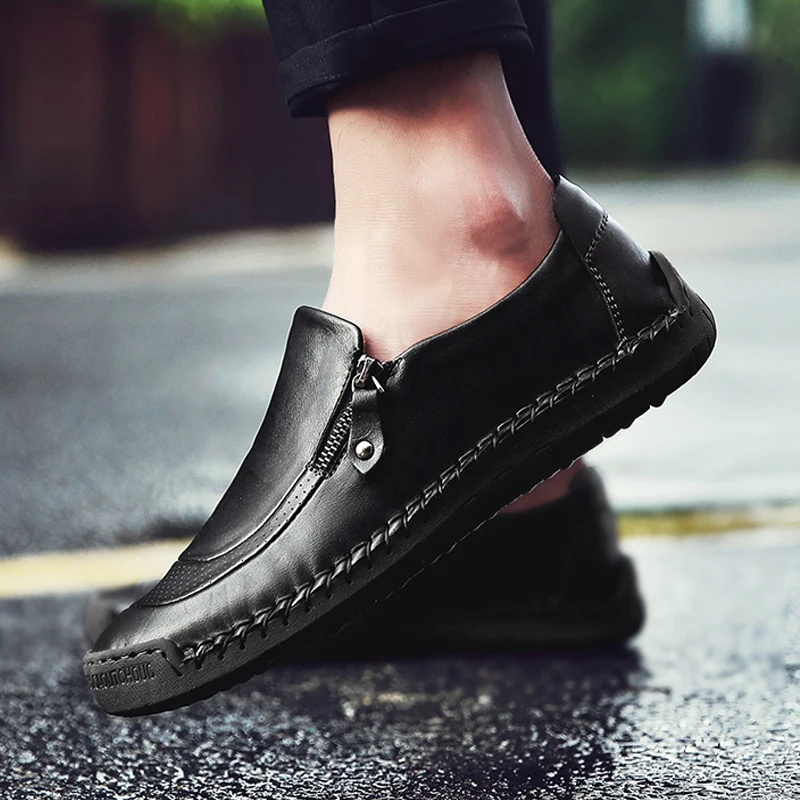 Ceny ARIARI klasyczne wygodne skórzane buty męskie mokasyny skórzane buty męskie mieszkania gorąca sprzedaż mokasyny buty Plus rozmiar
