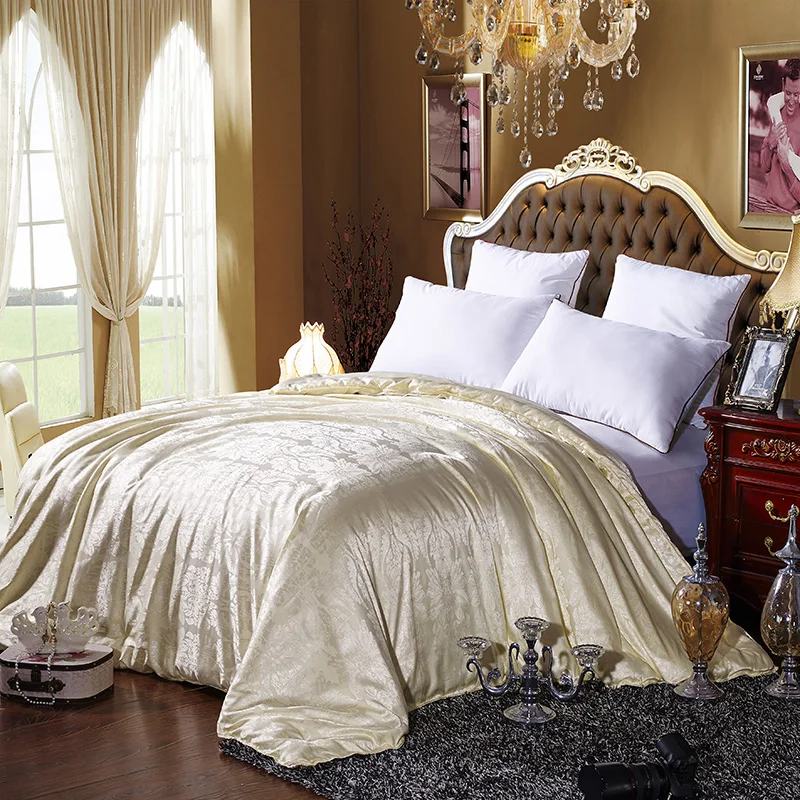 Luxurious and noble Modal fabric filled with silk Warm silky winter