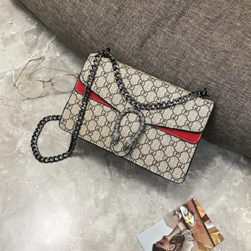 

2018 spring and autumn retro simple shoulder bag Messenger bag chain letter small square bag