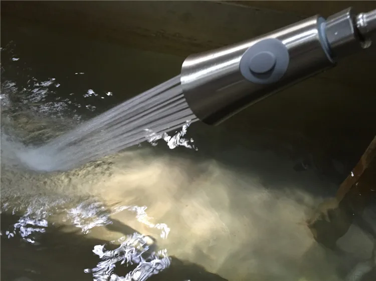 3502324224_1985813034