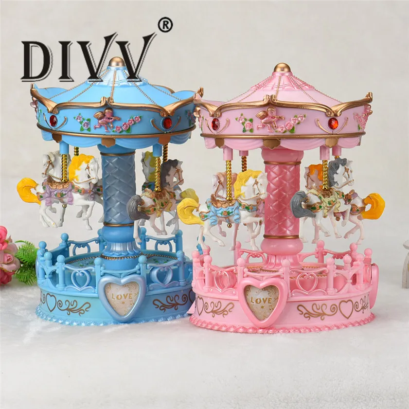 

Music Box Toy A comfortable gift 2017 Vintage Horse Carousel Music Box Toy Light Clockwork Musical Birth Cay Gifts #30