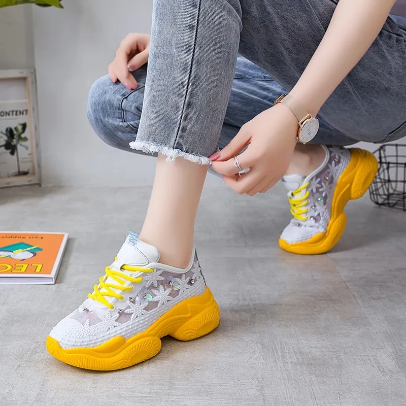 

2019 Spring/Summer Women Chunky Sneakers Harajuku Casual Dad Shoes Breathable Lace Platform White Sneakers