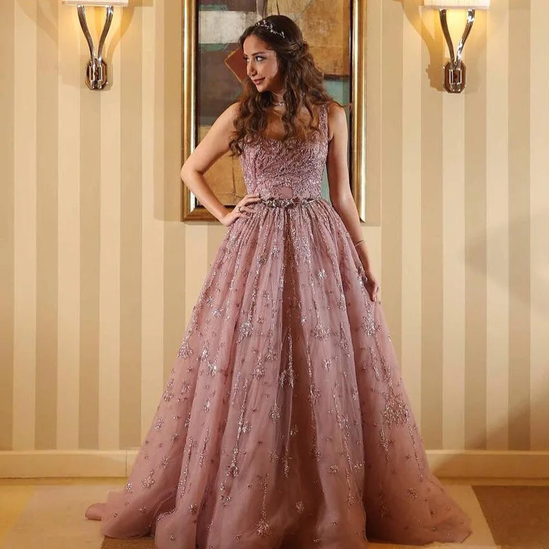 Glamorous Celebrity Dubai Prom Dresses Scoop Neck Sequins Beads Lace Applique Evening Gowns Backless Sash Tulle Sweep Train Party Dress239