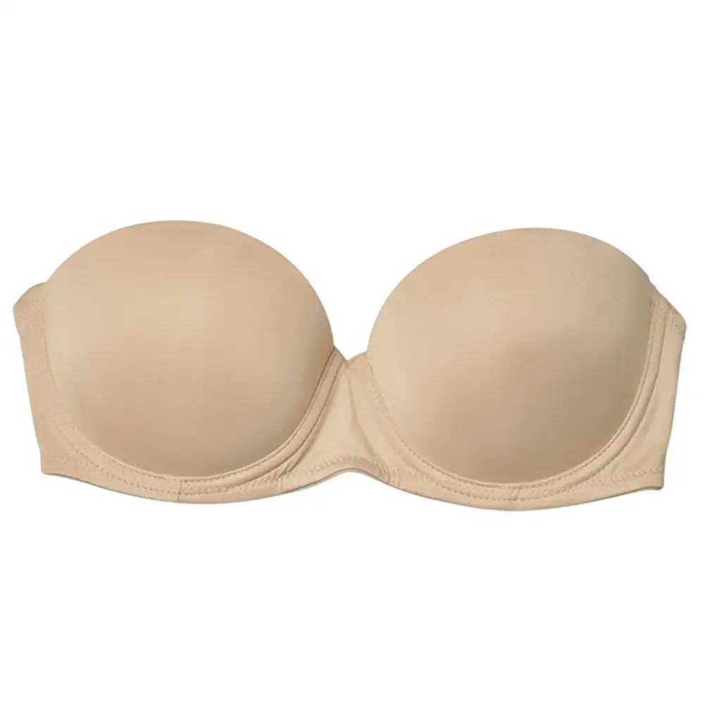 fetish-v-byustgalterah-s-virezom-dlya-soskov-v-chulkah-smotret-porno-seks-s-molodezhyu