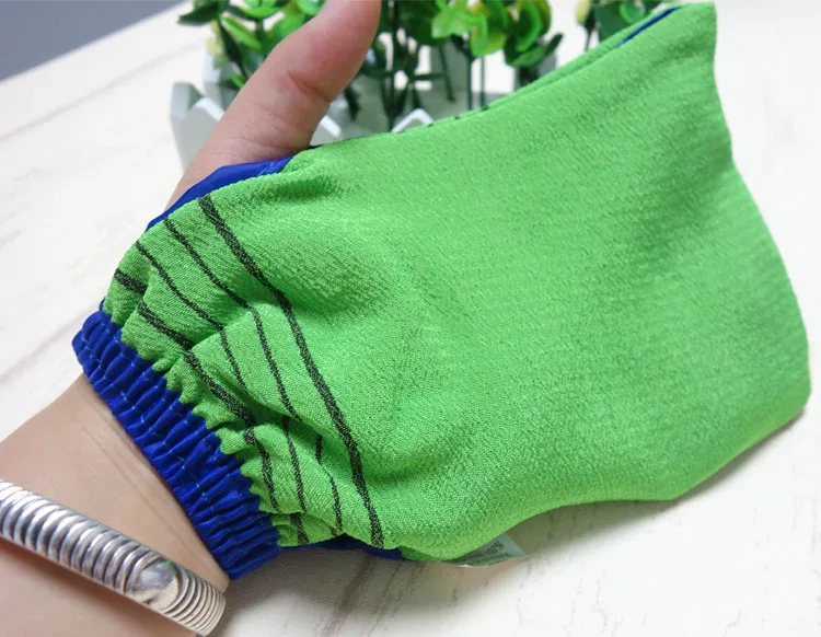 1pcs Shower bath gloves Spa Body Cleaningin Bath Brushes, Sponges