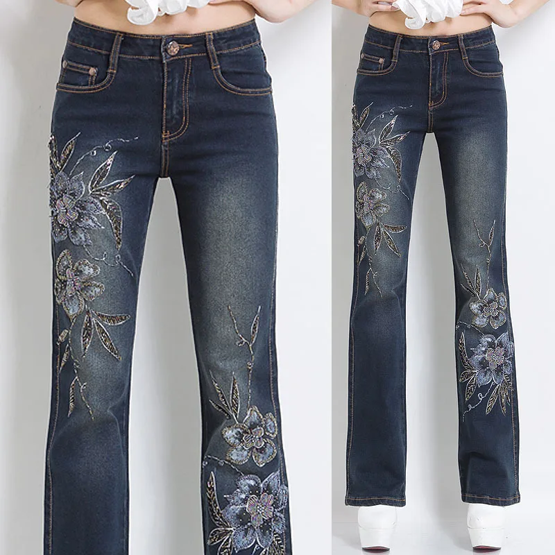 pants with embroidered flowers