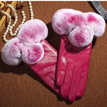 Новогодние подарки для девочек женские кожаные перчатки осень зима женские теплые кроличьи меховые варежки розовый красный черный