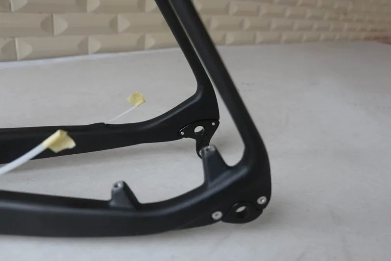 Sale 29er T800 MTB frame . mountain frame . 2 Sale 29er T800 MTB frame . mountain frame . 2