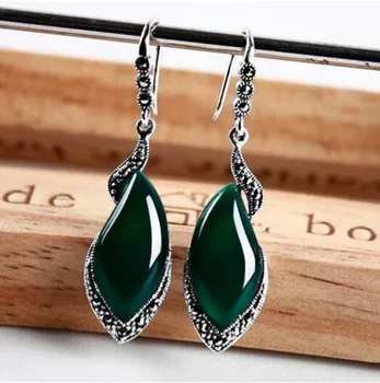 

Thai silver vintage green chalcedony agate gem long earrings jewelry classical temperament woman