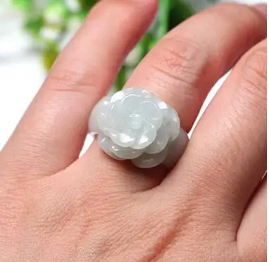 

jewerly Selling > Jadeite A cargo ring natural Burma jadeite flower rich ring