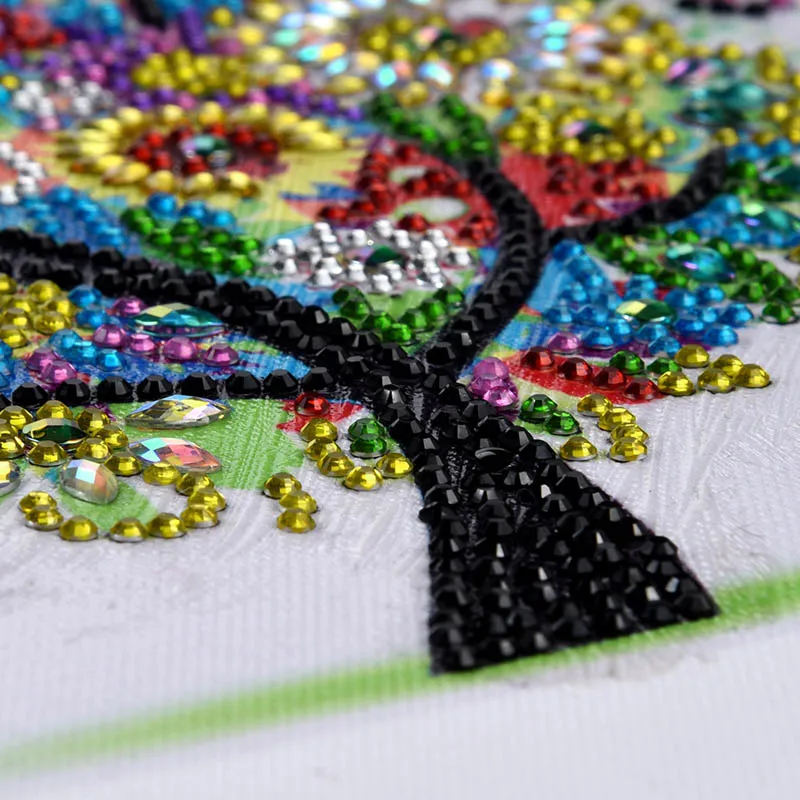 

5D DIY Diamond Painting Green Tree Pattern Special Shape Diamond Rhinestone Painting UD88