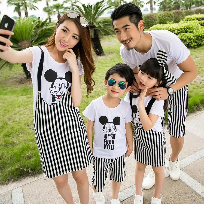

2016 Family Matching Outfits Summer Family Look Matching Clothes Mother Daughter Bib Dress Cartoon Mouse Clothes Set Plus Size